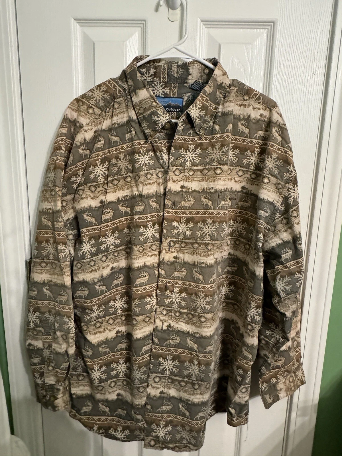 Summa Outdoors Mens Shirt Deer And Snowflake