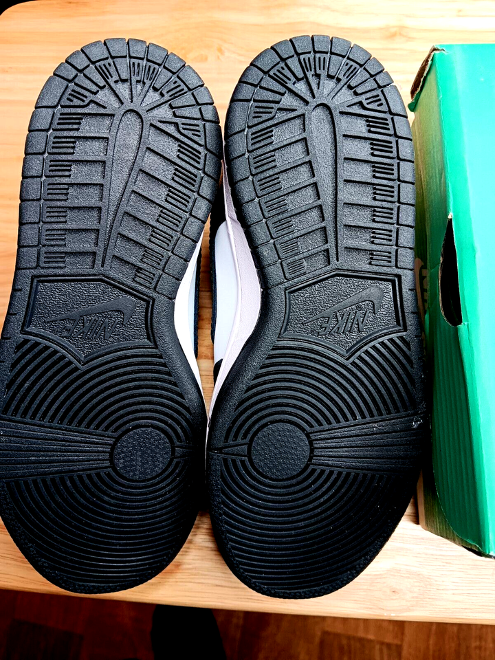 Nike Dunk Low Panda Kids Size 8c Black White Sneakers Youth Shoes New