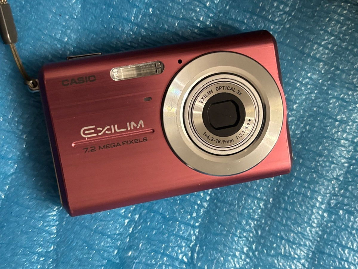 Casio Exilim EX-Z75 Compact Digital Camera 7.2MP 3x Optical Casio Exilim EX-Z75 Compact Digital Camera 7.2MP 3x Optical