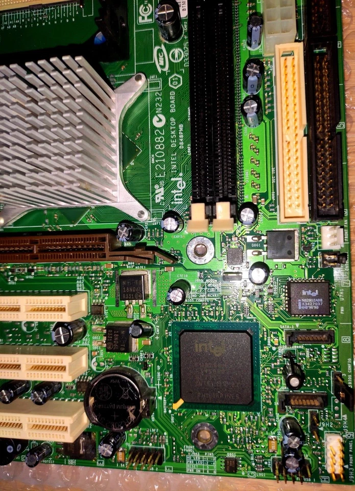 Intel D848PMB (Millersburg) Industrial Motherboard Soc.478 - Image 2 of 4