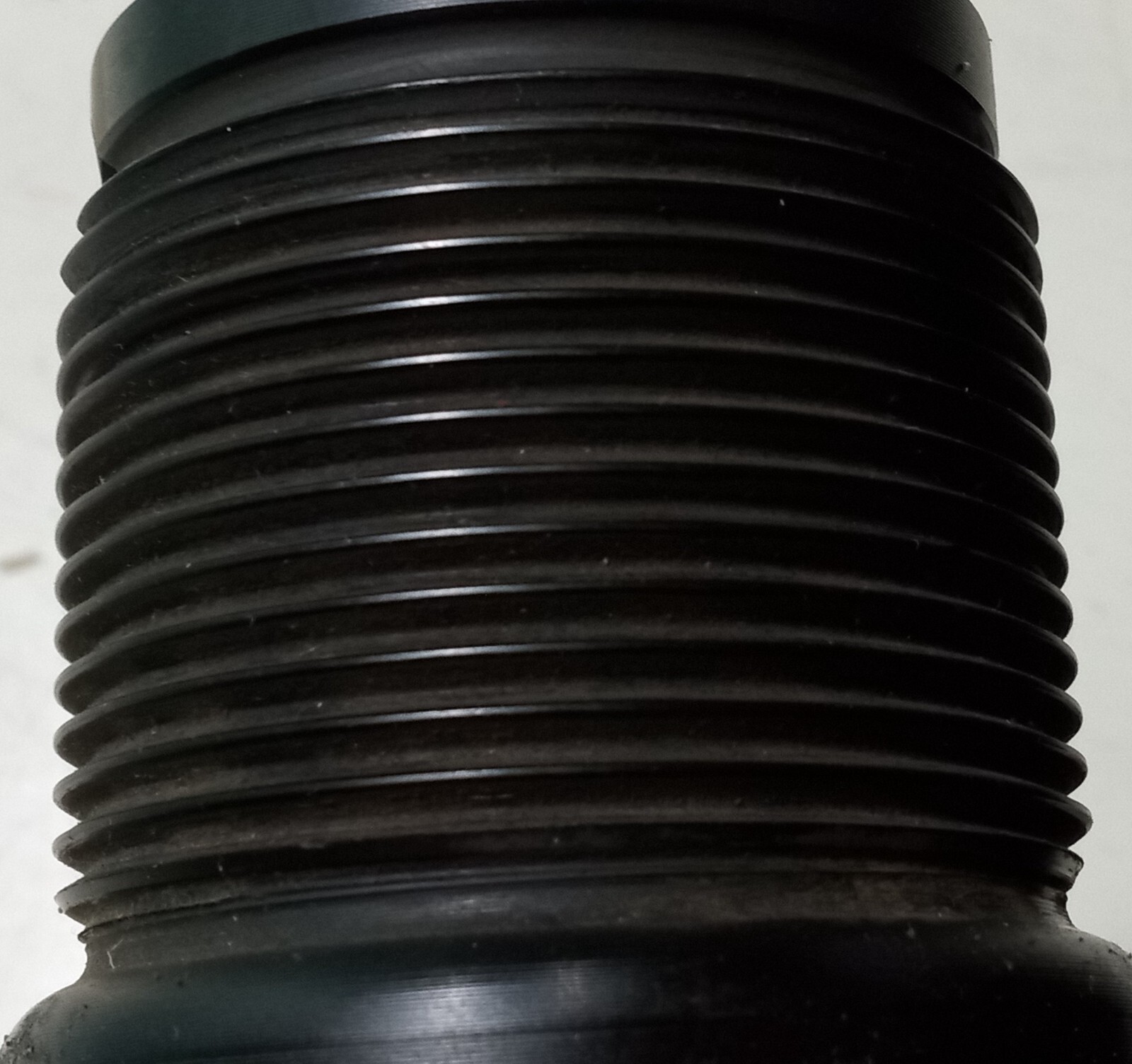Ferrari F40 Right Front Wheel Hub_133368_Made In Italy_NEW_GENUINE