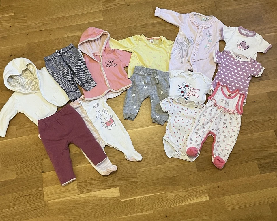 Kleiderset Kleiderpaket Mädchen Größe 62 68 Strampler,Bodys,Hosen,Jacken