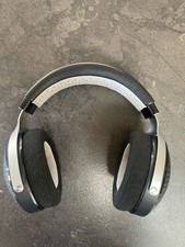 Focal Elegia Closed Back Ear-Cup (Over the Ear) High-end Headphones - Black