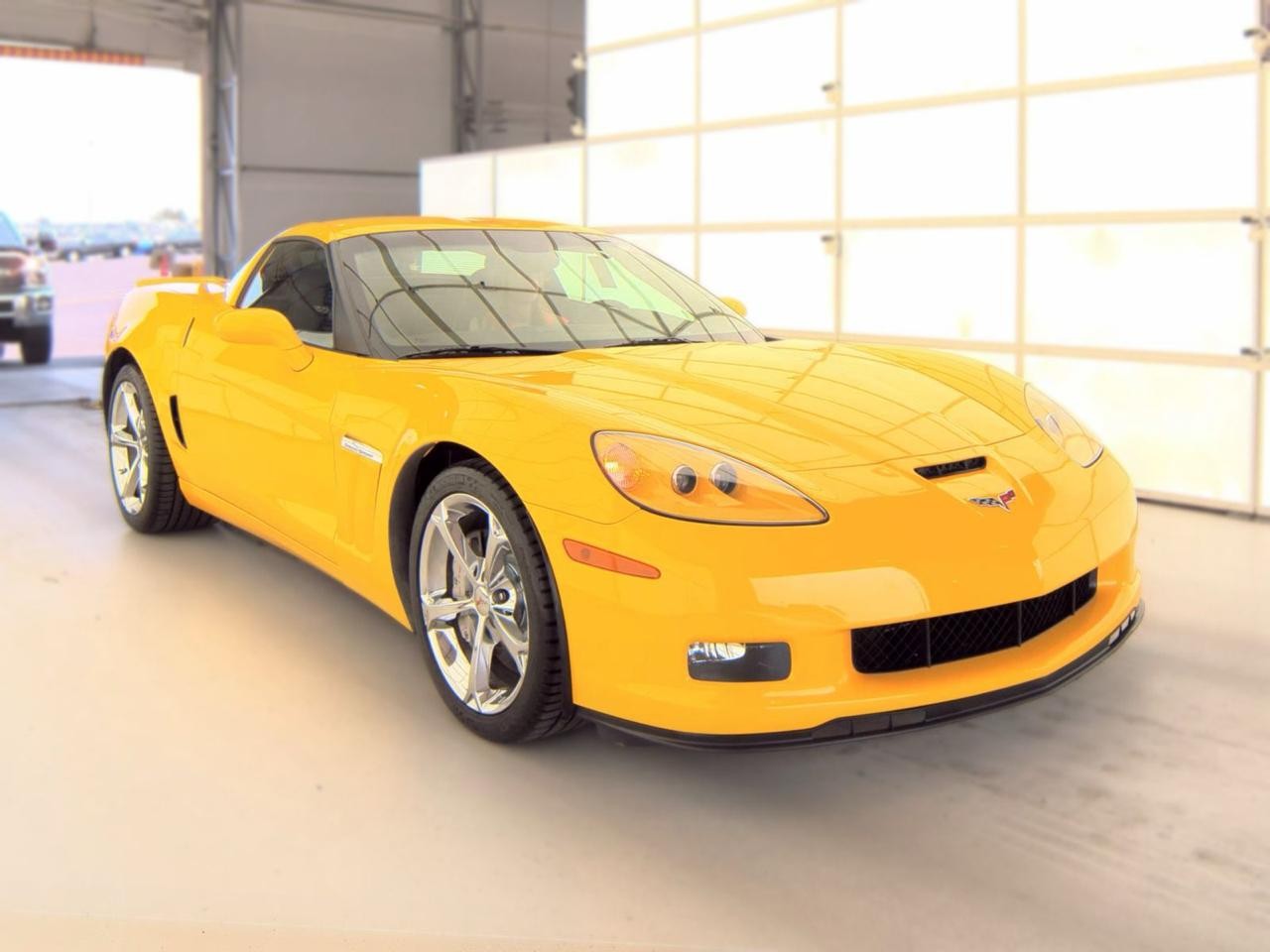2010 Yellow Chevrolet Corvette   | C6 Corvette Photo 2