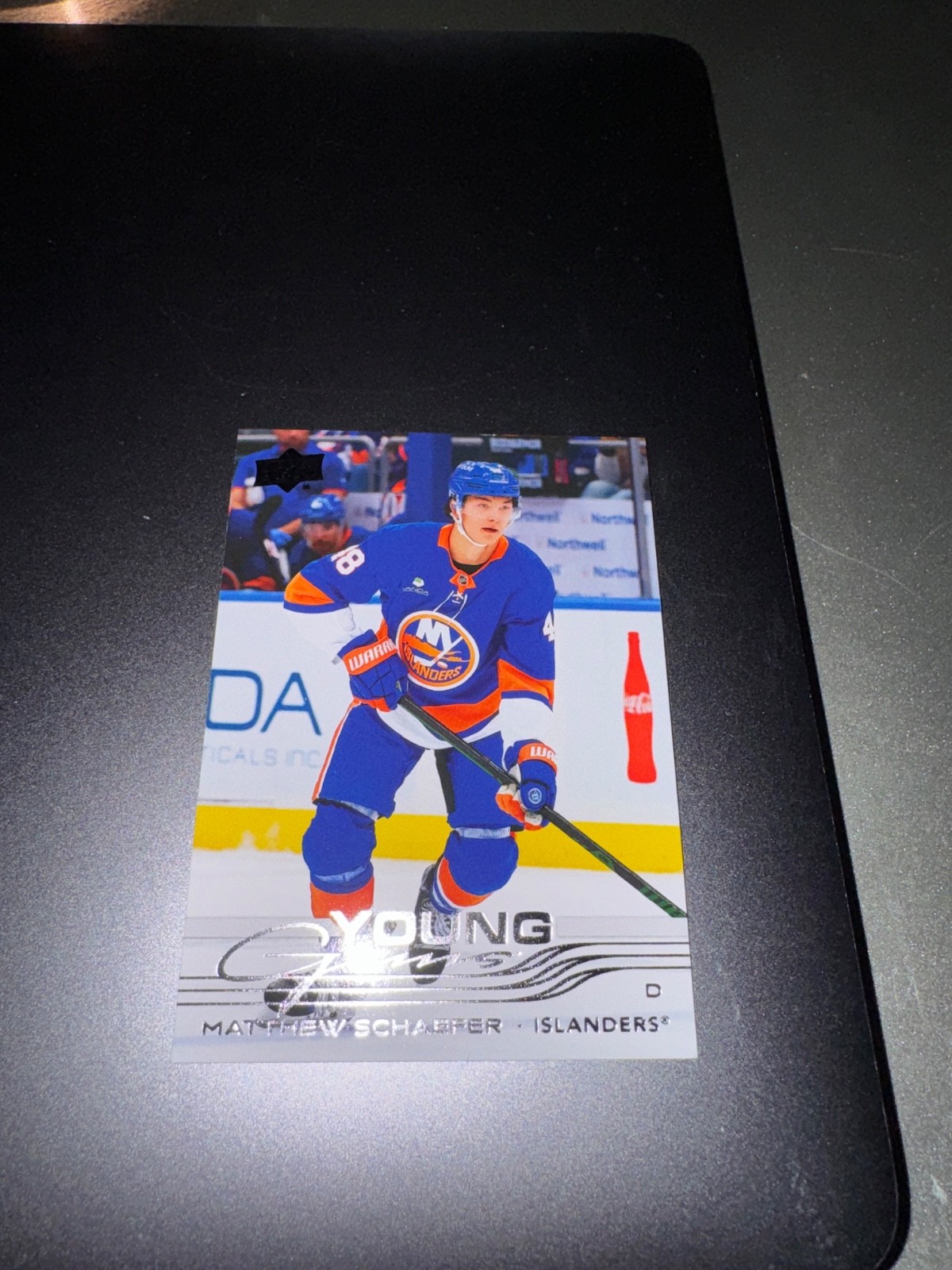2025-26 Upper Deck Series 2 - Young Guns Matthew Schaefer #451 (RC)