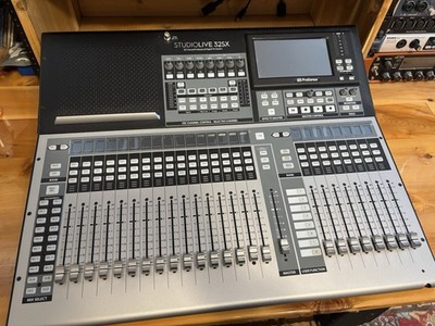 PreSonus StudioLive 32SX 32-channel Digital Mixer