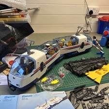 Playmonil 4018 Vintage Train Set  With Track And Remote And Charger!!