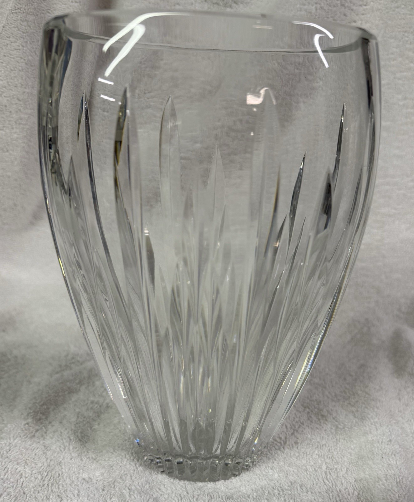 Mikasa Heavy Crystal Multi Faceted Cut Vase 8 3/8 Inches Tall- Excellent Cond