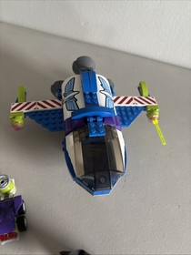 LEGO Toy Story: Buzz's Star Command Spaceship (7593) 99% Complete With Minifigs
