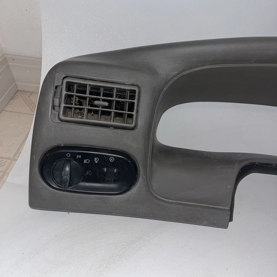 Cuadro de instrumentos Ford Excursion 2000-2005 radio bisel OEM pergamino mediano 4x4 Foto 2 de 4