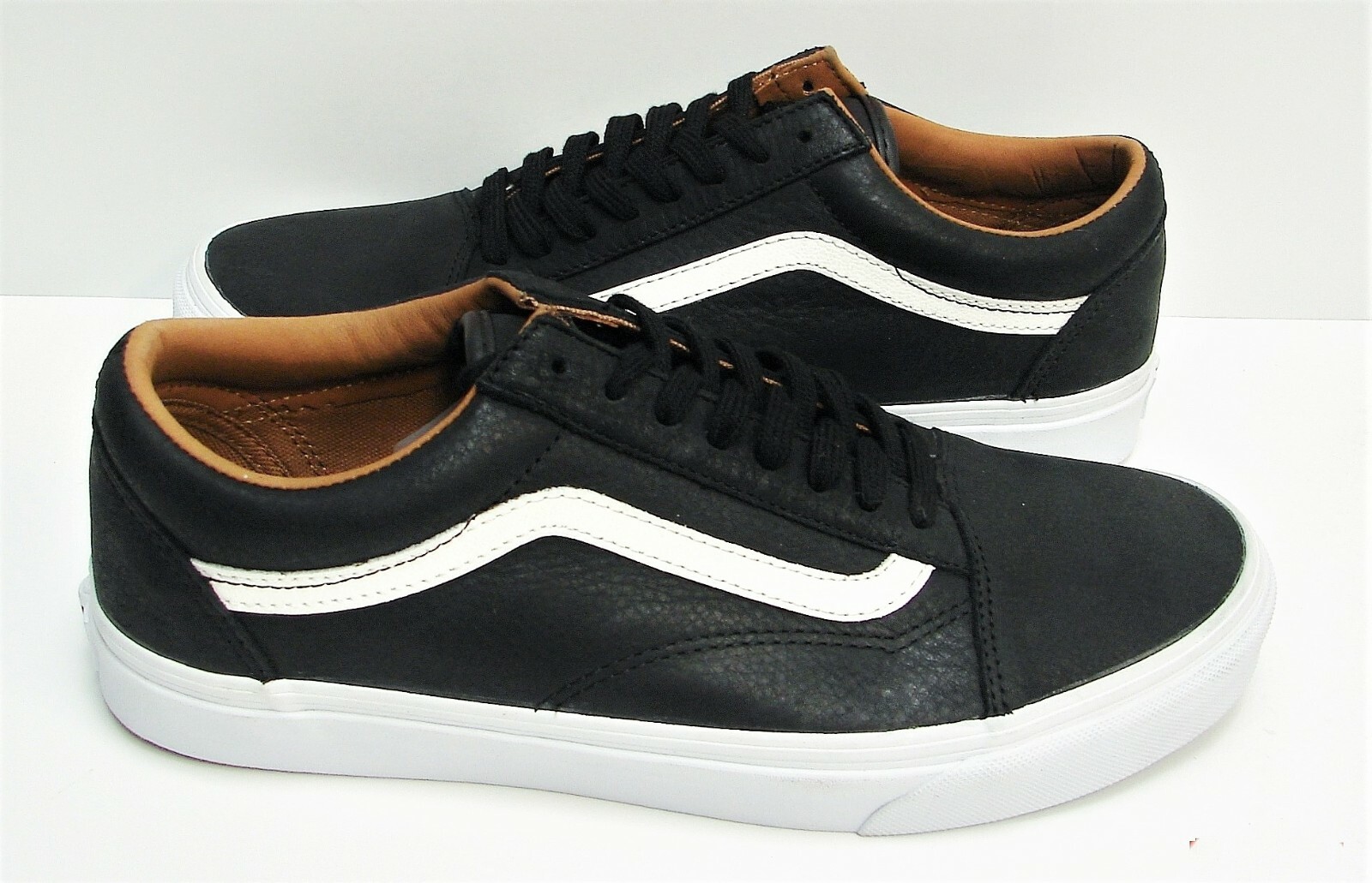 vans old skool leather true white