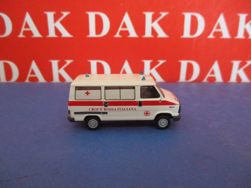 1/87 Modellino Furgone Fiat Ducato Ambulanza Croce Rossa Italiana by Brekina - Immagine 4 di 4
