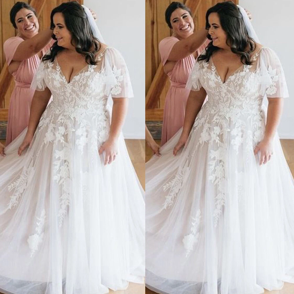 Plus Size Wedding Dresses Short Sleeves V Neck Lace Appliques Boho Bridal  Gowns