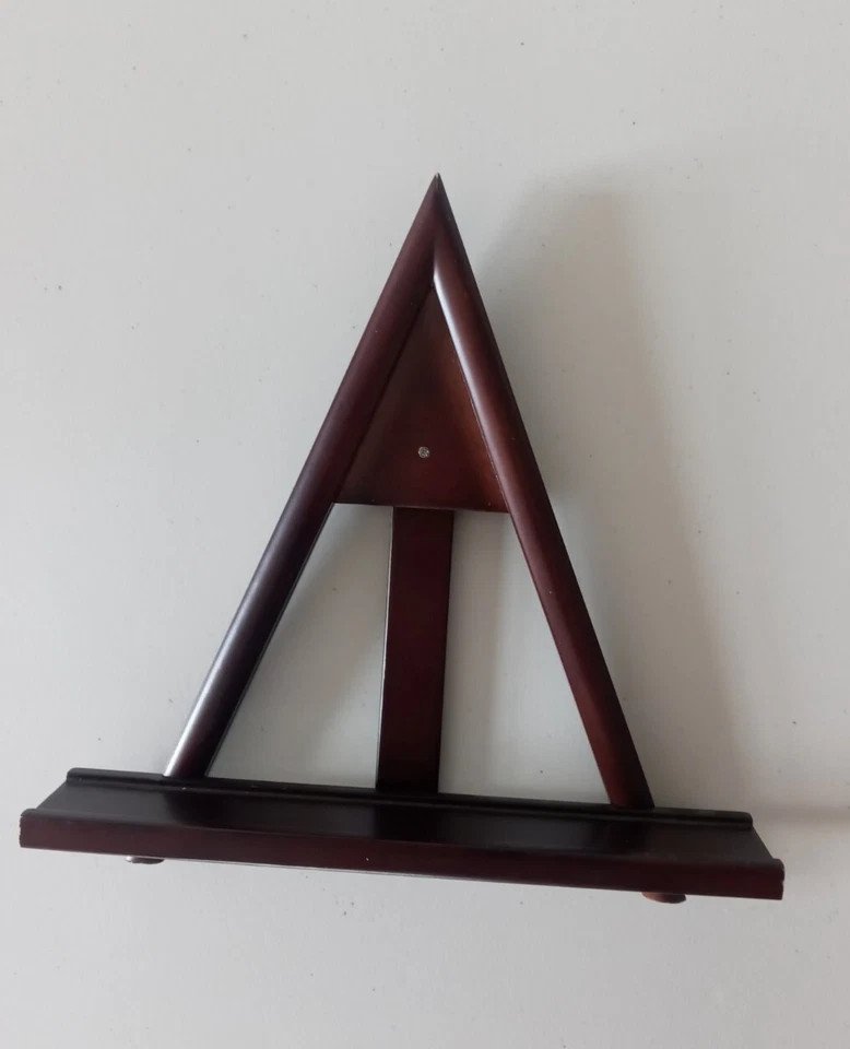 11 by 11 Wood Display Easel Chocolate Brown Creative Memories In Original Box - Image 4 of 4