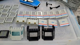 Lego Lot Train Magnets Bases Wheels Couplings Bulk Set #4558 Metroliner Parts