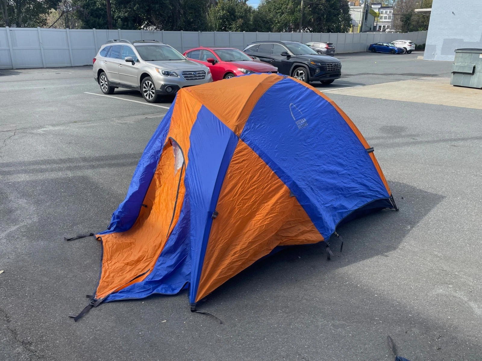 Vintage '99-'01 Sierra Designs Omega CD 2 Person 3/4 Season Tent W/ Footprint