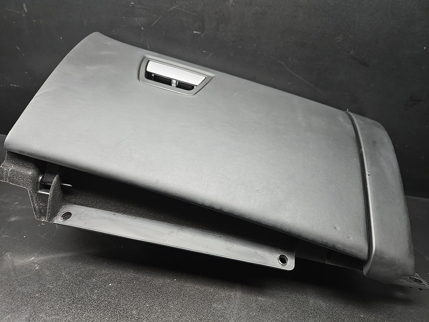 14-17 Maserati Ghibli Dashboard Glovebox Glove Box Storage Compartment Oem