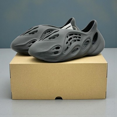 Adidas Yeezy Foam Runner Grey - Adult  Size 11 (HP8739) - NIB