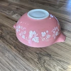 Vintage Pyrex Gooseberry Pink & White 444 Cinderella Mixing Bowl 4 QT