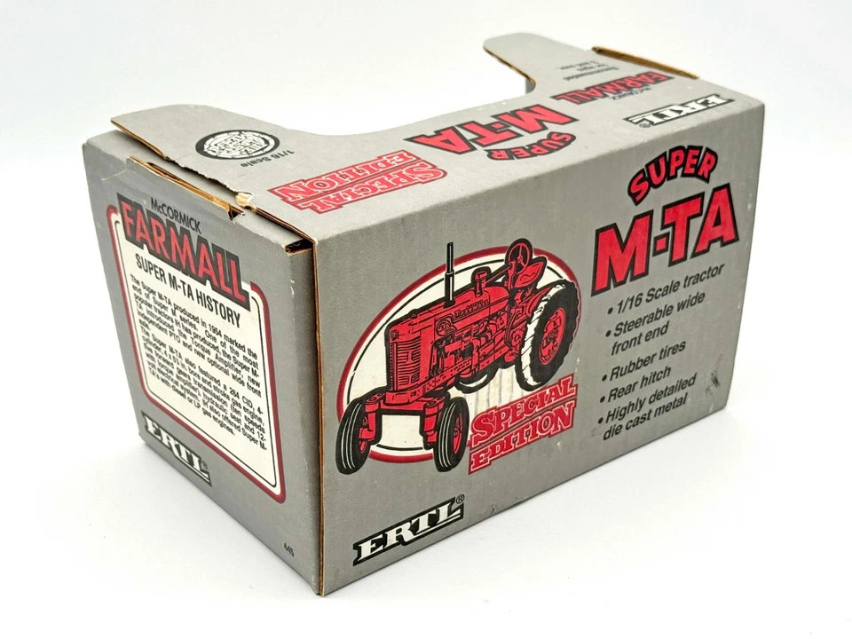 1/16 International Harvester Farmall Super MTA Tractor With Wide Front - Image 3 of 3