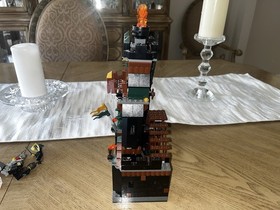LEGO Kingdoms Prison Tower Rescue (7947) 99% Complete with Instructions No Box