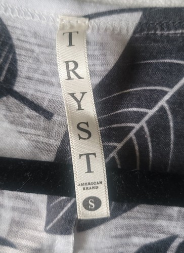 Tryst Women's Tank Leaves Size Small - Picture 2 of 3