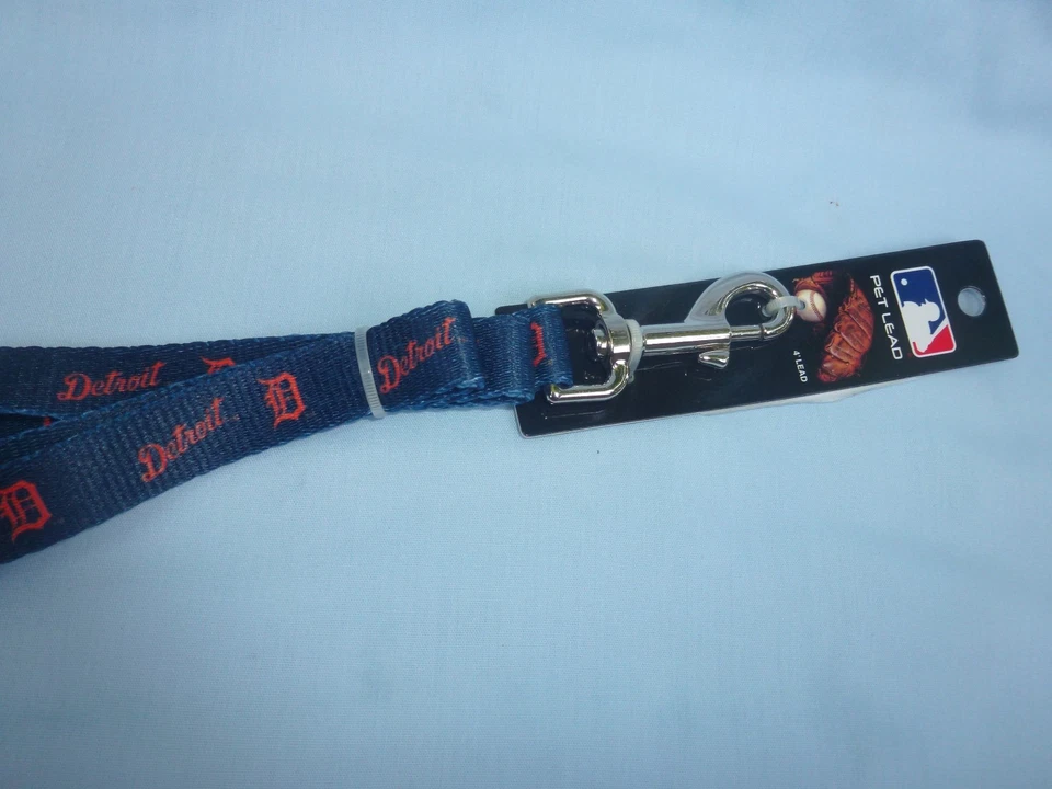 DETROIT TIGERS 4 ft long DOG/PET LEAD/LEASH size Small 3/4" wide by Sparo NWT - Image 3 of 4
