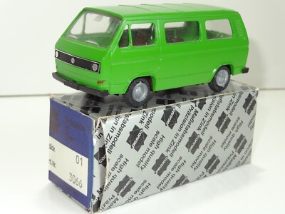CONRAD 3066 VW VOLKSWAGEN TRANSPORTER (372)