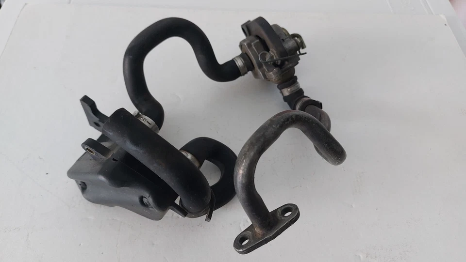 VALVOLA SAS COMPLETA SCATOLA E TUBAZIONI PIAGGIO BEVERLY 250 RST X9 EVO 82996R - Immagine 3 di 4