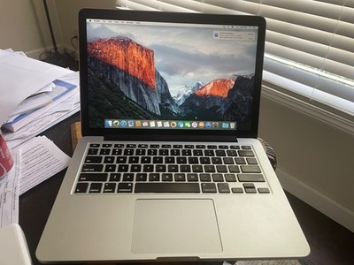 Apple MacBook Pro 13 inch (256GB,Intel Core i5, 2.70GHz, 16GB) - Silver -...