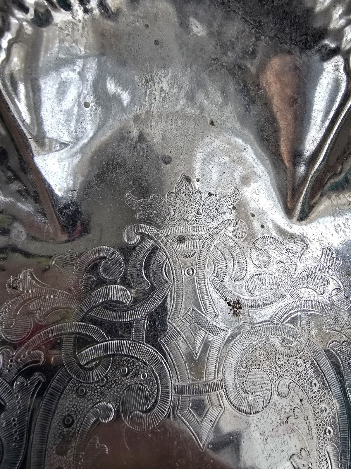 Decorative Vtg Mid-Century Chrome Crumb Catcher Butler Table Dustpan