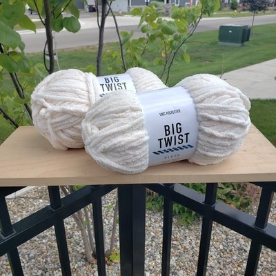2 Skeins Big Twist Plush Super Bulky 'Coconut' 153yd Blanket Cream Yarn New