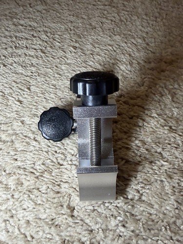 Moog Infinity Enteral Feeding Pump Adjustable Pole Clamp