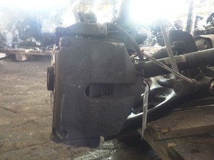 Bremssattel vorne rechtsVW Touran II (1T3) 2.0 TDI 103kW 140PS  CFHC