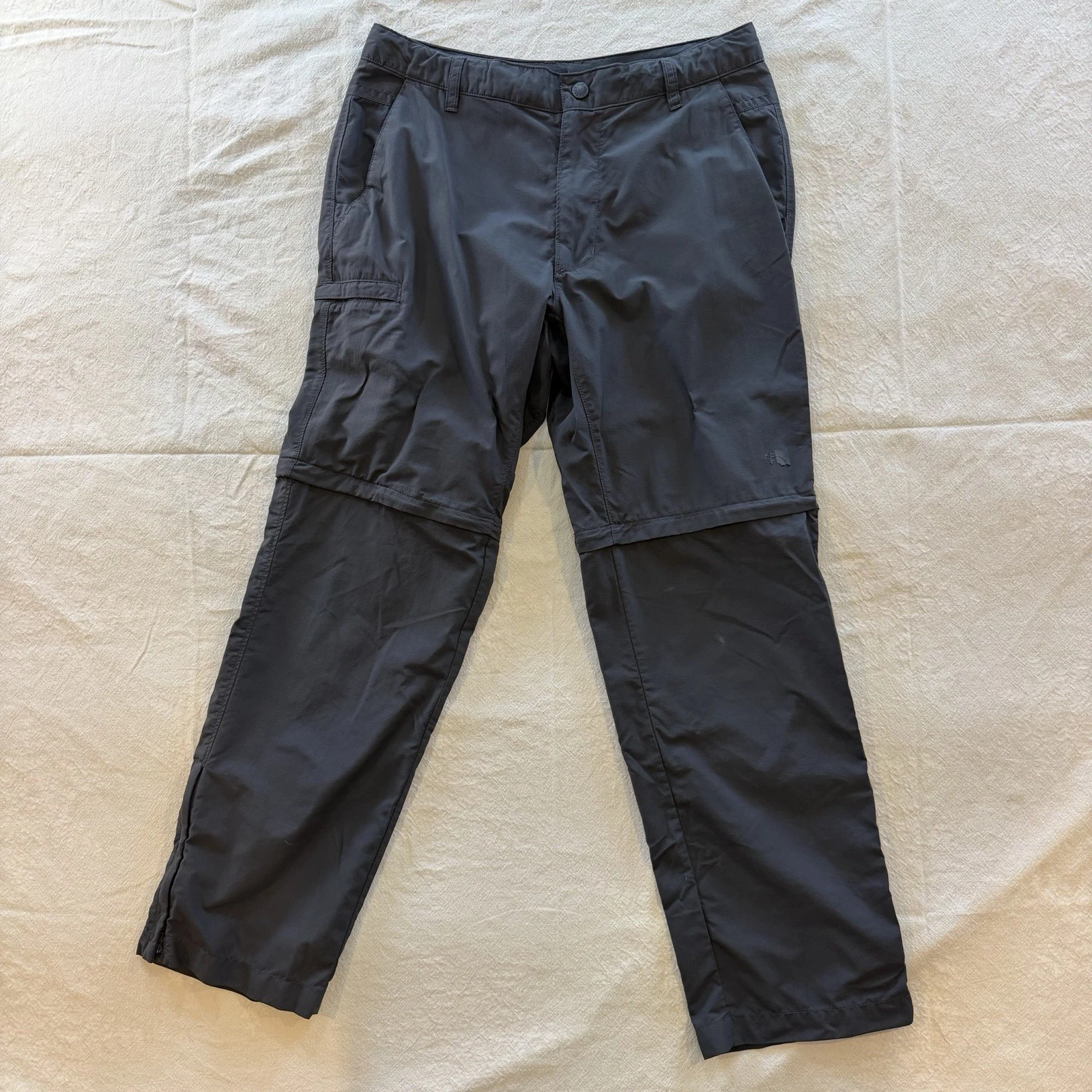 The North Face Horizon 2.0 Convertible Pant Men 34 Gray Hiking 34x30 Nylon Gorp
Opens in a new windo