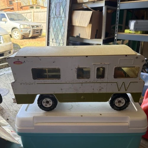 1970s Vintage Tonka Winnebago Indian RV Camper Toy 22" Steel RV Camper MR-970
