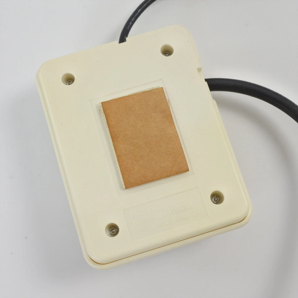 Nintendo RF SWITCH HVC-003 Boxed Super Famicom Official Ref 2246 - Image 3 of 4