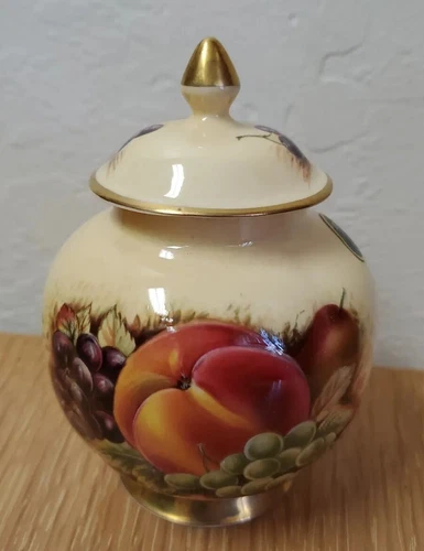 Beautiful Vintage Aynsley Orchard Gold Fruit & Floral Lidded Jar Pot Pink Stamp