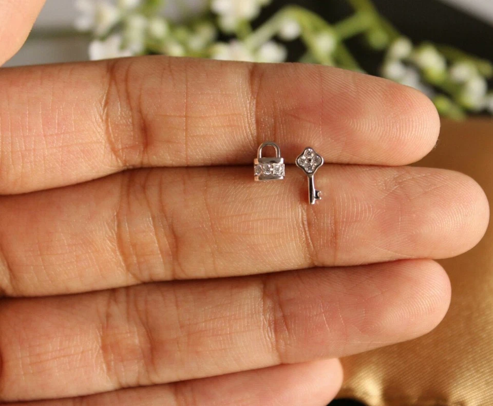 Piercing corporal con cerradura y llave oro macizo 14k diamante nariz oreja piercing joyería regalo Foto 4 de 4