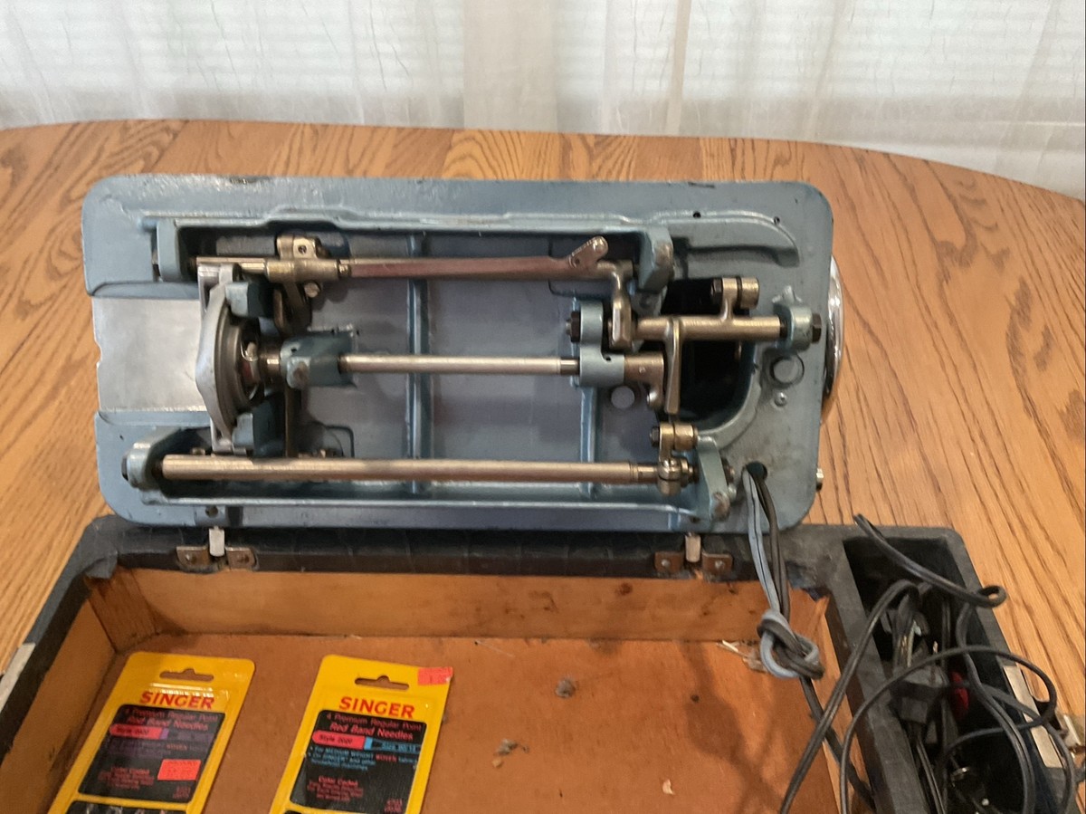 希少！ヴィンテージ職人道具 Vintage Precision Made De Luxe Dress Maker Sewing Machine