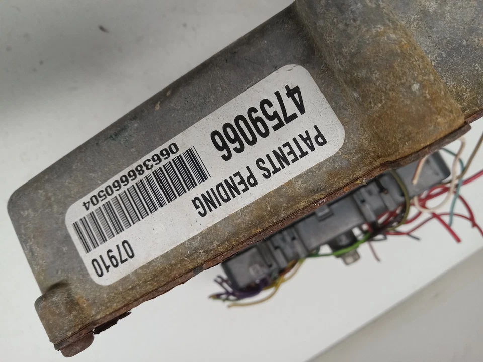 Módulo de control de transmisión Eagle Vision 1993-1996 TCM TCU OEM, 591-03090 Foto 4 de 4