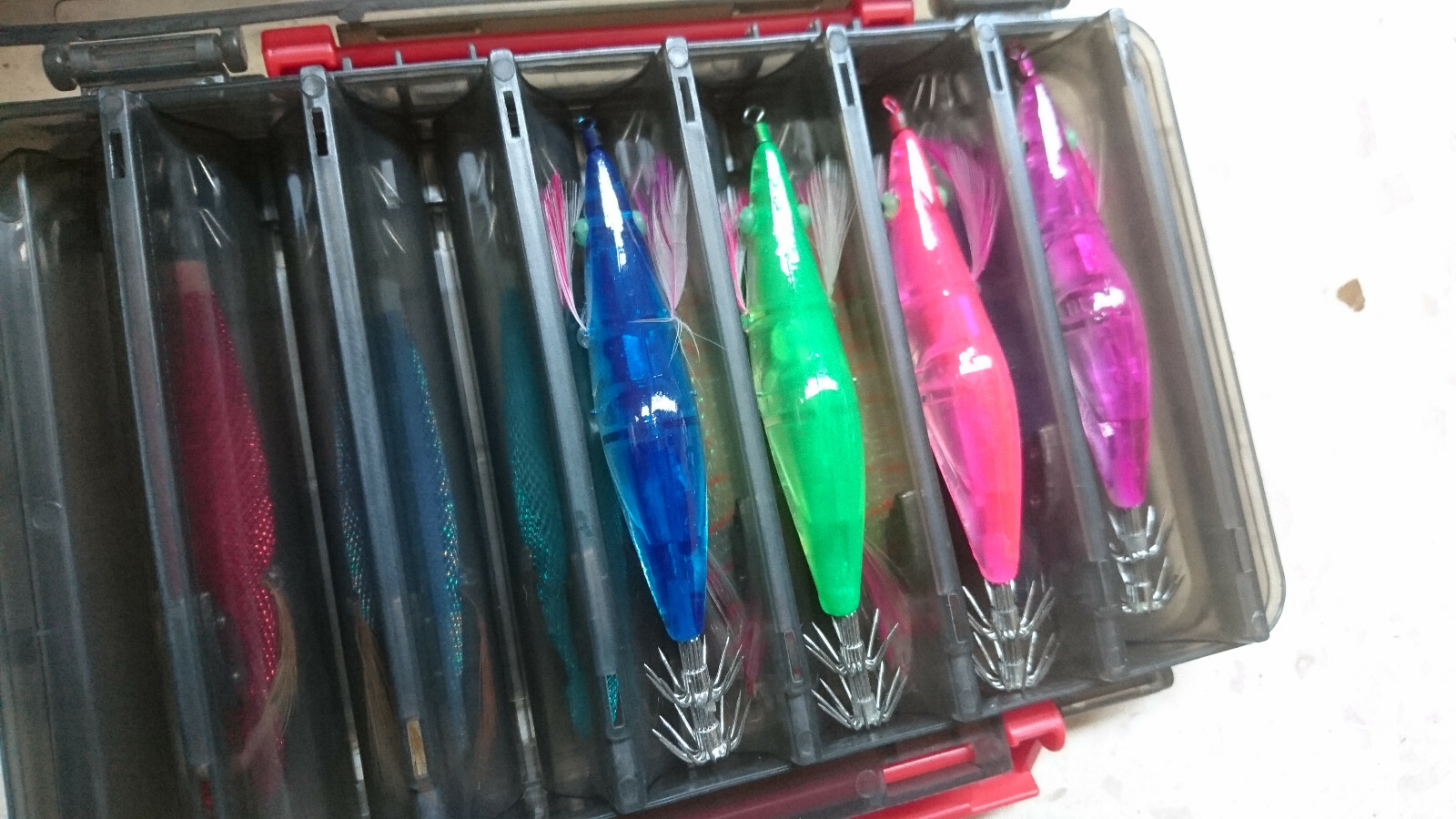Quality squid jigs lot DTD/YO-ZURI/YAMASHITA all new+ squid jig case full of jig - Image 2