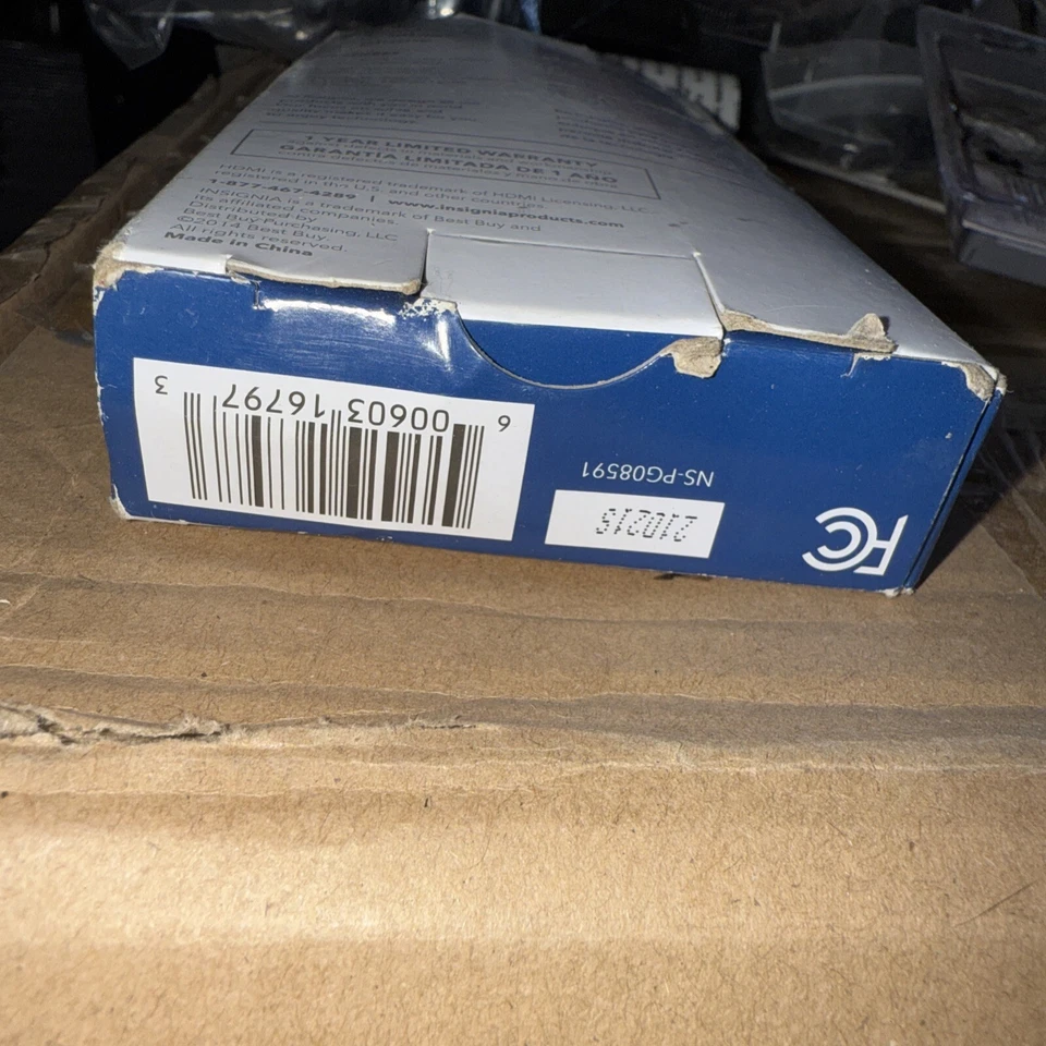 Insignia 8ft Micro HDMI (Type D) to HDMI Video Cable for Canon Sony Nikon (L2) - Image 3 of 3