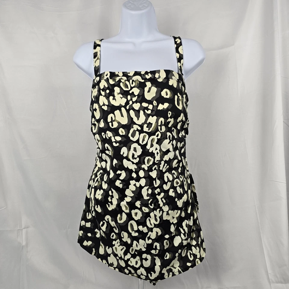 Women's One Piece Black/White Leopard Print 20W Plus Size Swimsuit - Image 2 of 4