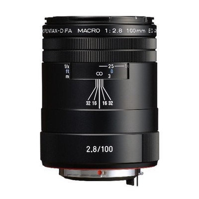 Pentax HD PENTAX-D FA MACRO 100mm f2.8 ED AW in schwarz