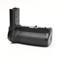 Nikon MB-N11 Power Battery Pack with Vertical Grip Z6II Z7II 250