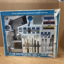 EDU SCIENCE MICROSCOPE SET 1200 x 900 x 600 - 4 Turret, vintage 1980s