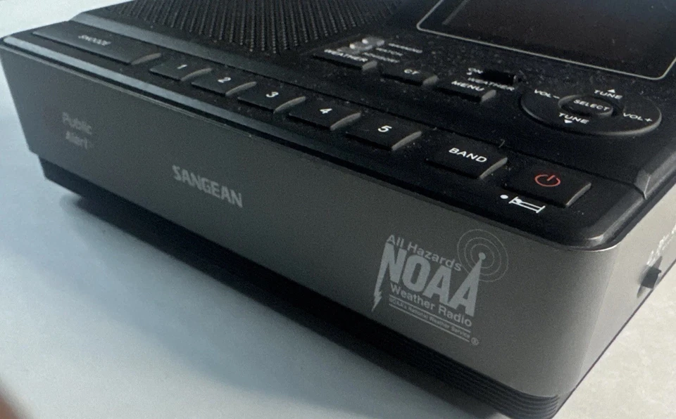 Sangean CL-100 NOAA Weather Alert Radio Public Alert SAME AM/FM Clock Tested - Image 2 of 4