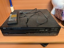 Yamaha CDC-655 CD Player with Remote Control. 120 Volts. 60 Hz 20 Watts Works