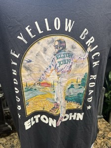 Elton John Graphic T-Shirt H&M Medium Gray Goodbye Yellow Brick Road Track List